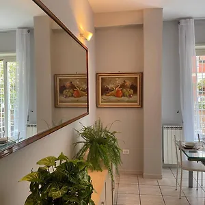 Spacious And Bright Apartamento